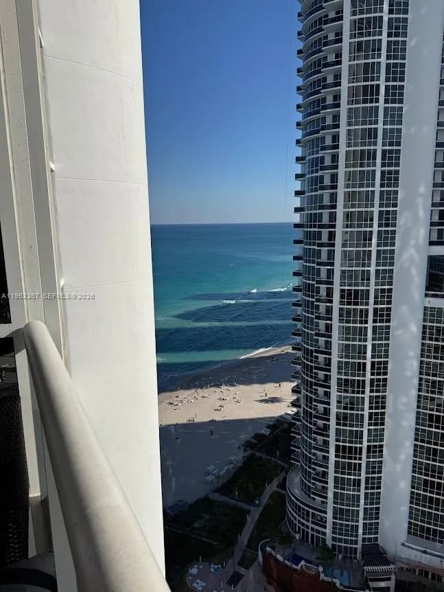18201 Collins Ave # 3407, Sunny Isles Beach FL 33160