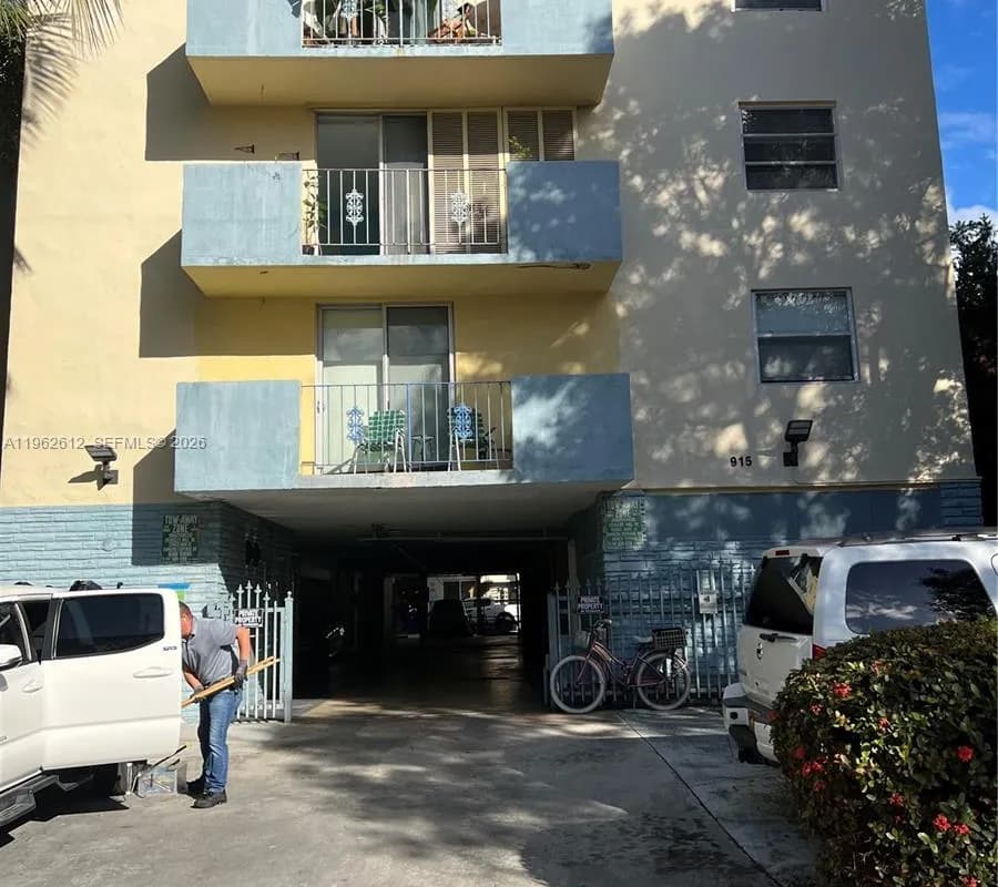 915 Jefferson Ave # 4F, Miami Beach FL 33139