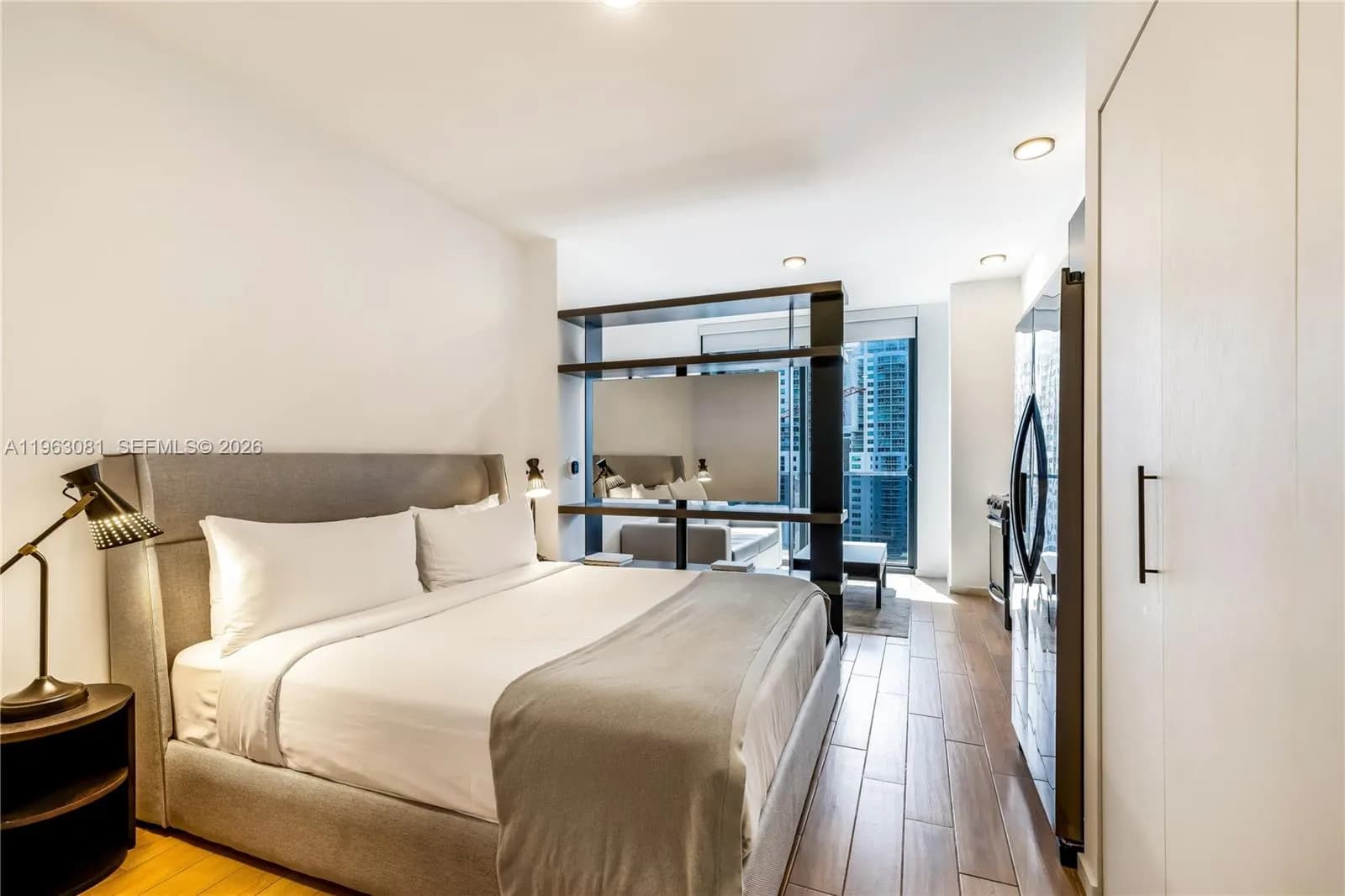 398 NE 5th St # 2116, Miami FL 33132