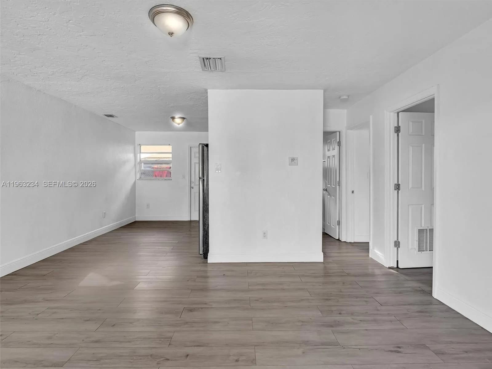 2512 NW 9th Pl, Fort Lauderdale FL 33311