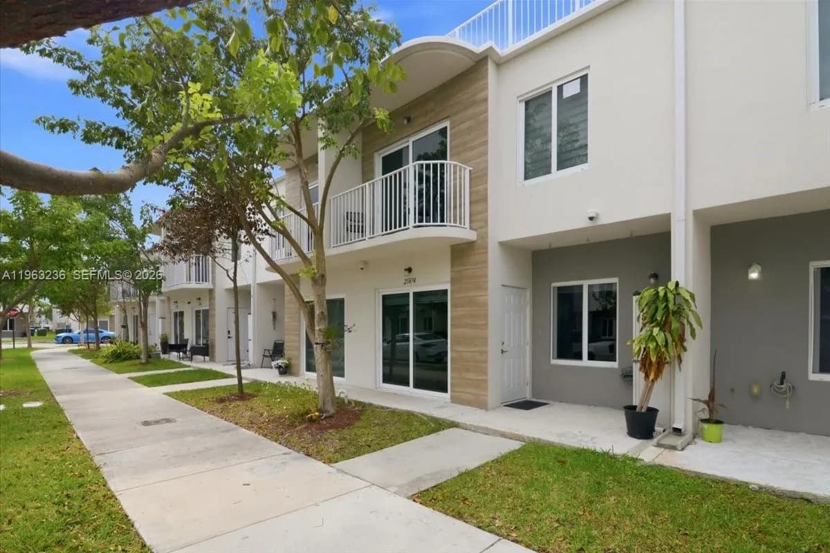 25874 SW 144th Ct # 25874, Homestead FL 33032
