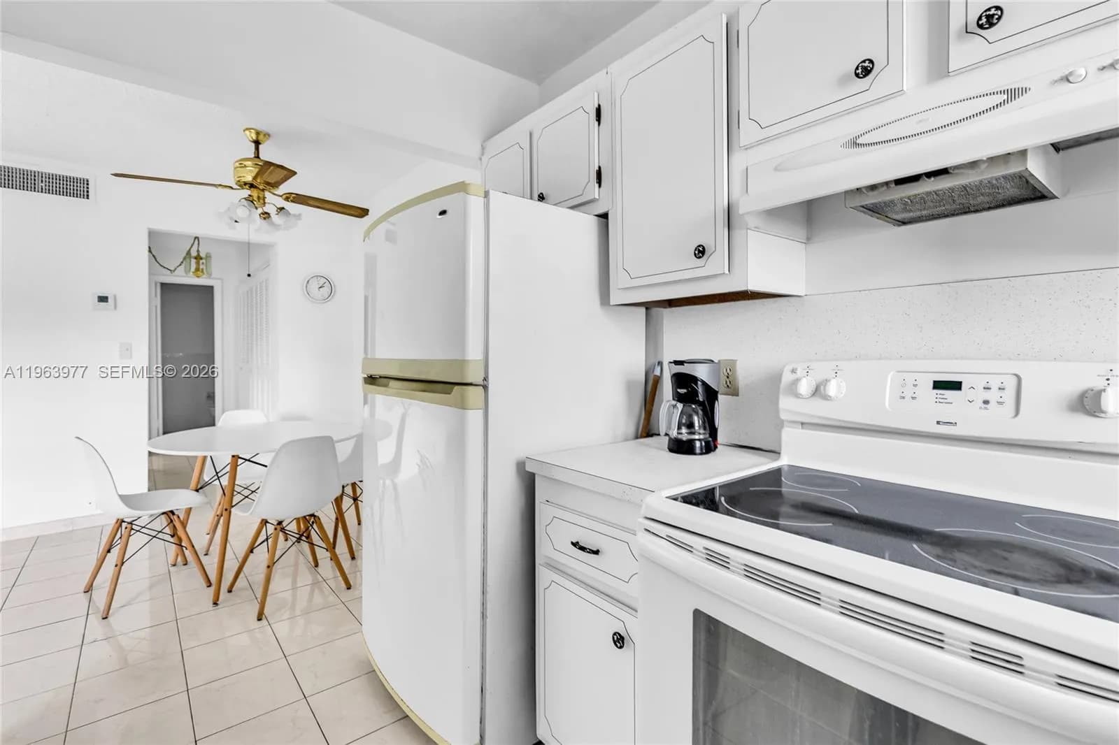 714 NE 10th St # 307, Hallandale Beach FL 33009