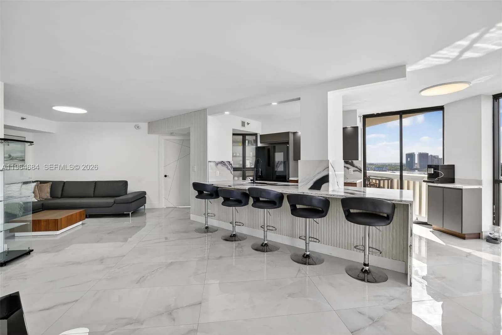 1000 Island Blvd # 1710, Aventura FL 33160