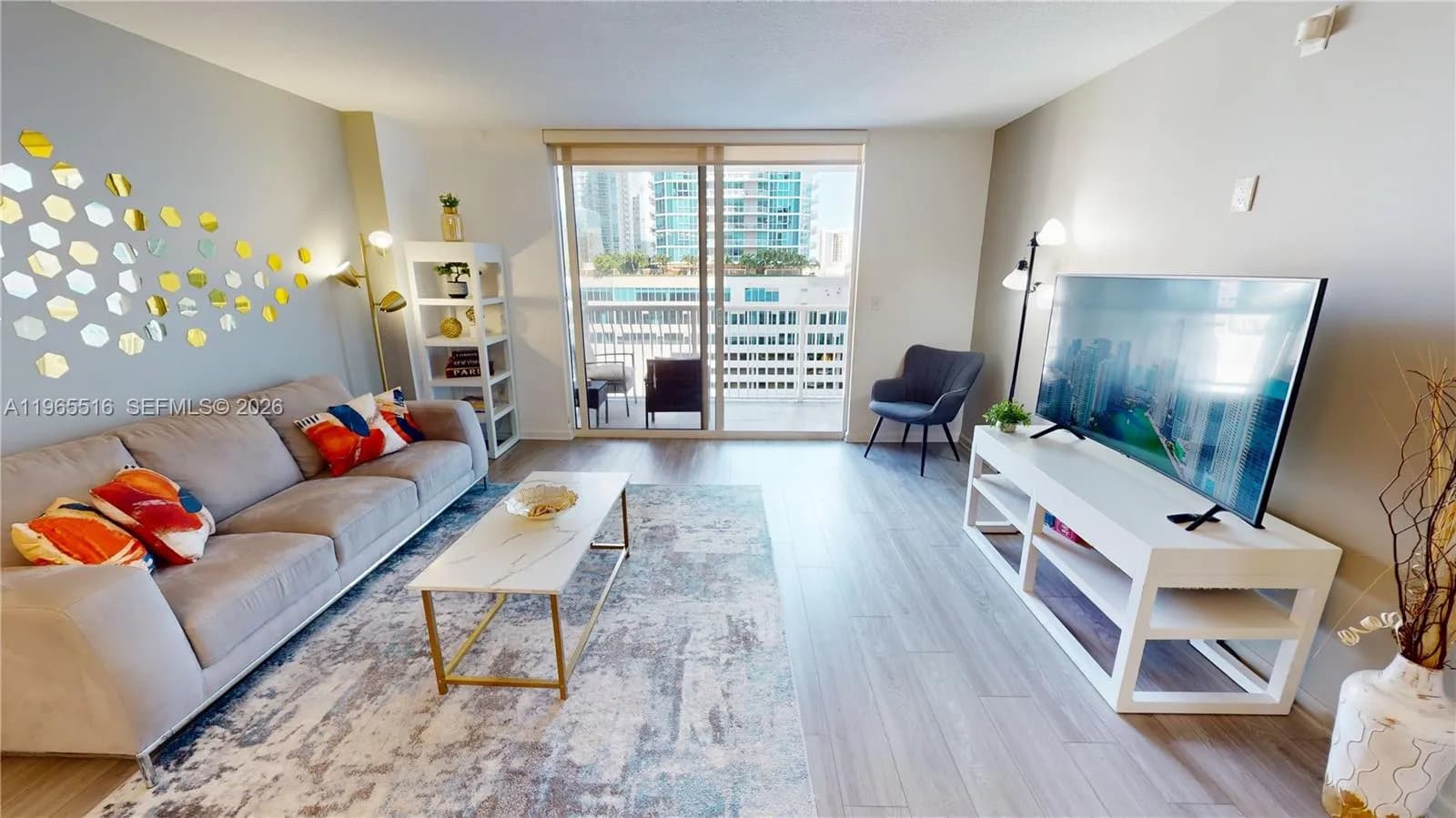1200 N Brickell Bay Dr # 2222, Miami FL 33131