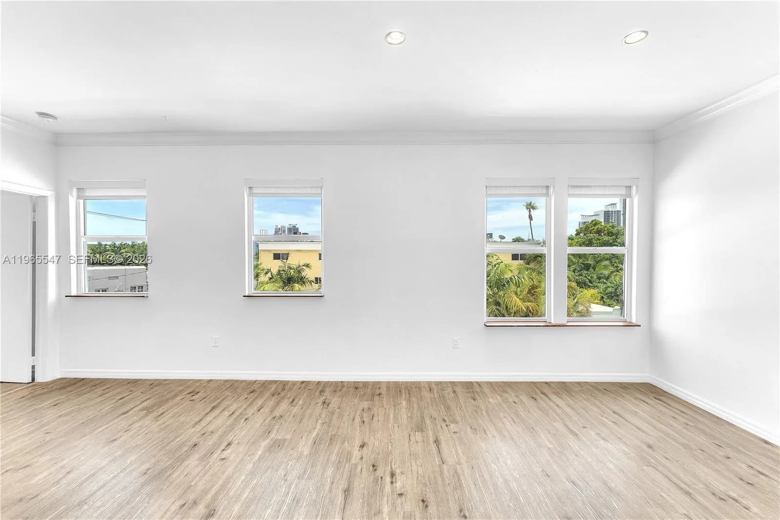 737 Jefferson Ave # 305, Miami Beach FL 33139