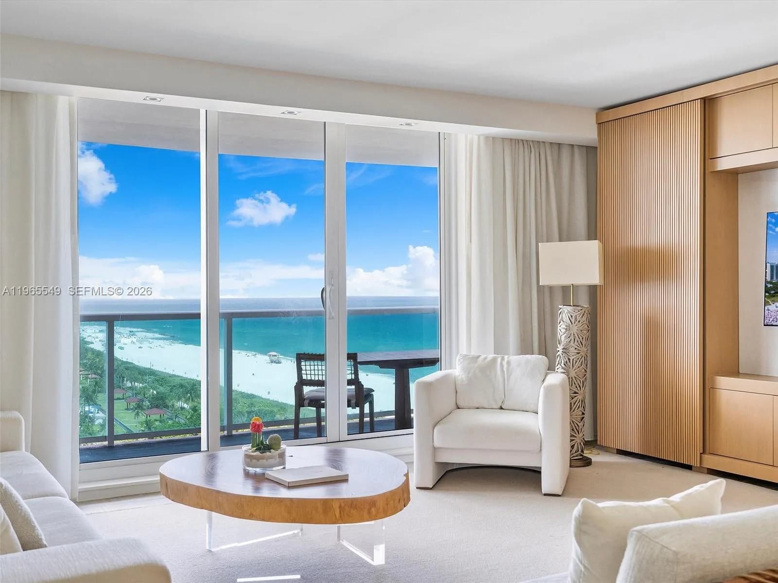 102 24th St # 1119, Miami Beach FL 33139