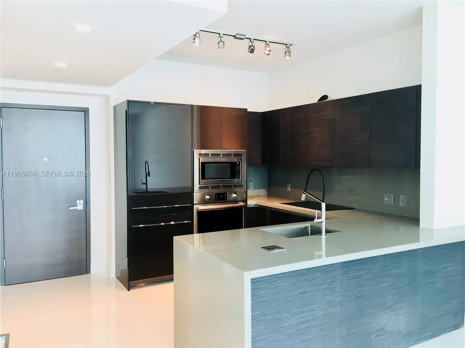 1080 Brickell Ave # 2607, Miami FL 33131