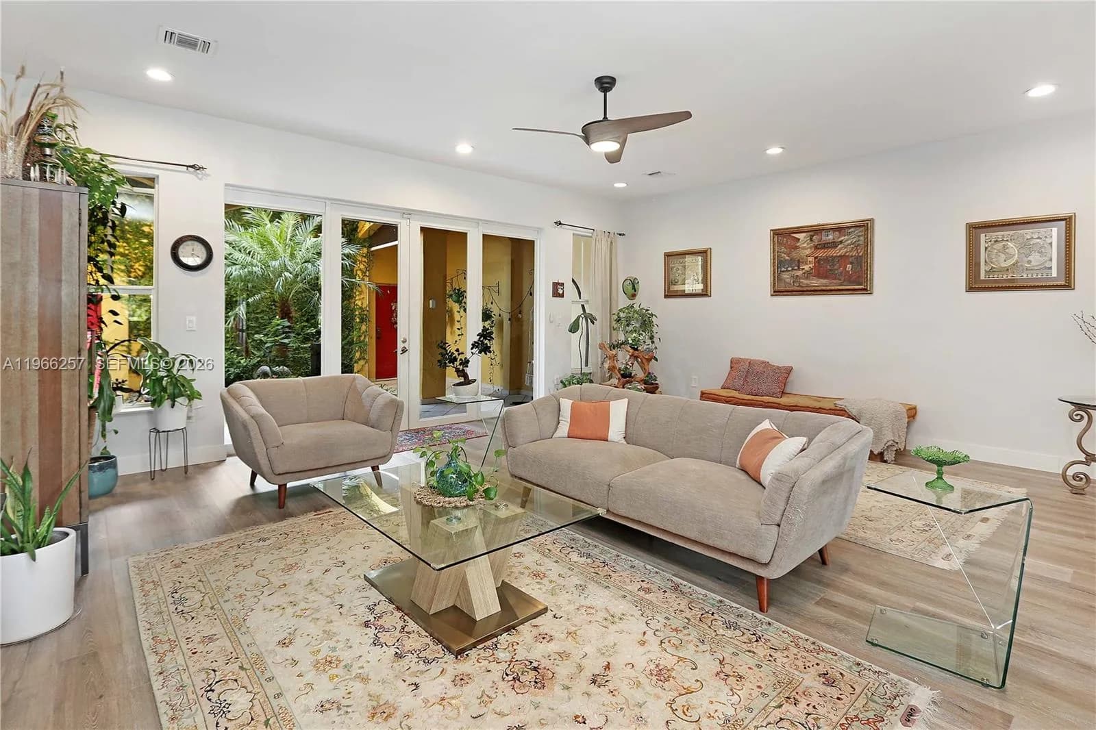 1619 Harrison St, Hollywood FL 33020