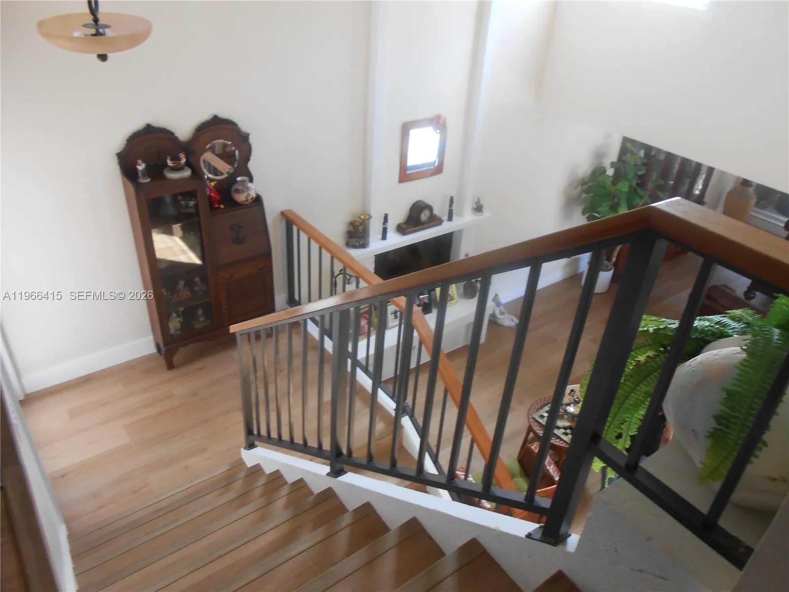 128 Laurel Rd, Hollywood FL 33021