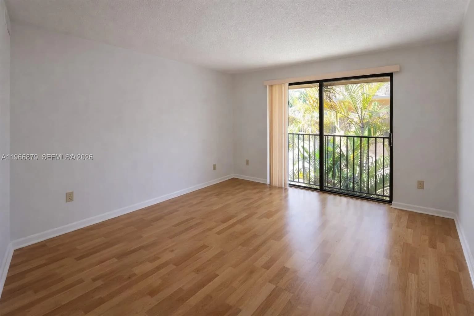 5821 Washington St # 32, Hollywood FL 33023