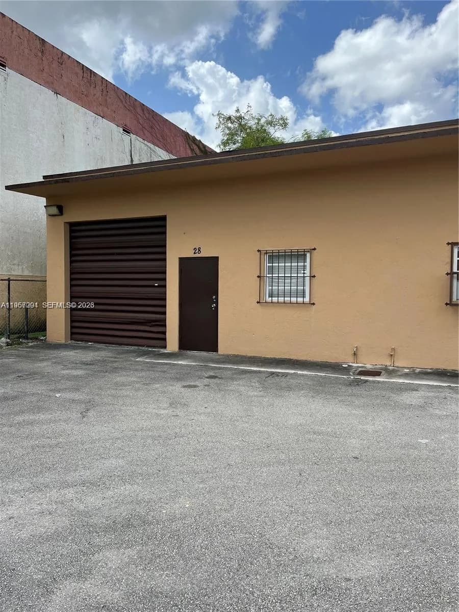 7750 W 24th Ave # 28, Hialeah FL 33016
