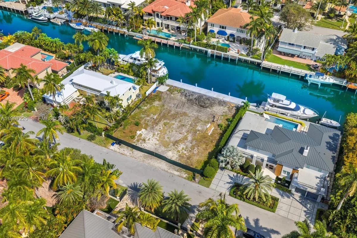 500 Coral Way, Fort Lauderdale FL 33301