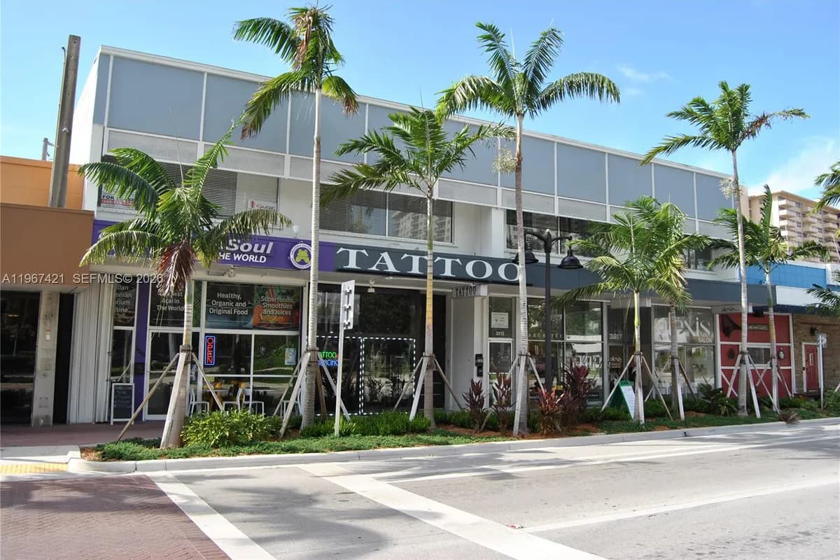 3213 N Ocean Blvd, Fort Lauderdale FL 33308