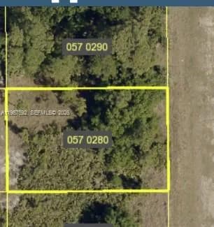 414/416 S BELL BLVD, Lehigh Acres FL 33974