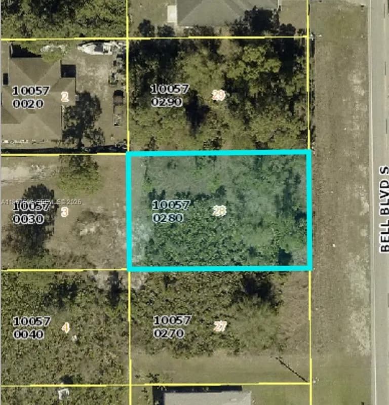 414/416 S BELL BLVD, Lehigh Acres FL 33974
