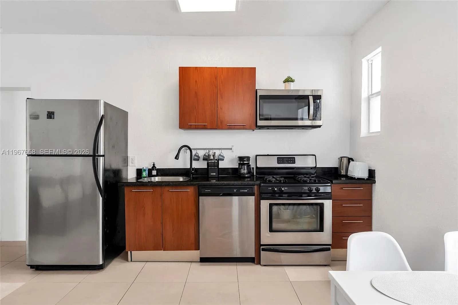 500 14th St # 101, Miami Beach FL 33139