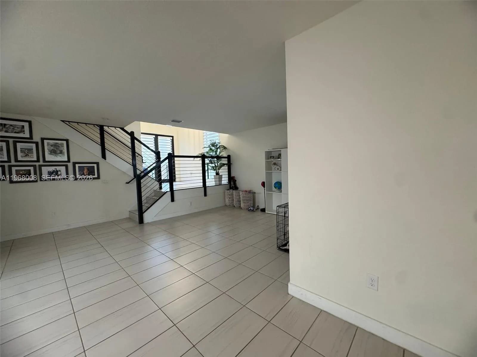 10240 NW 76th Ter, Doral FL 33178