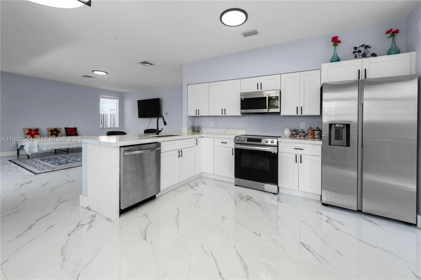 972 NE 36th Ave, Homestead FL 33033