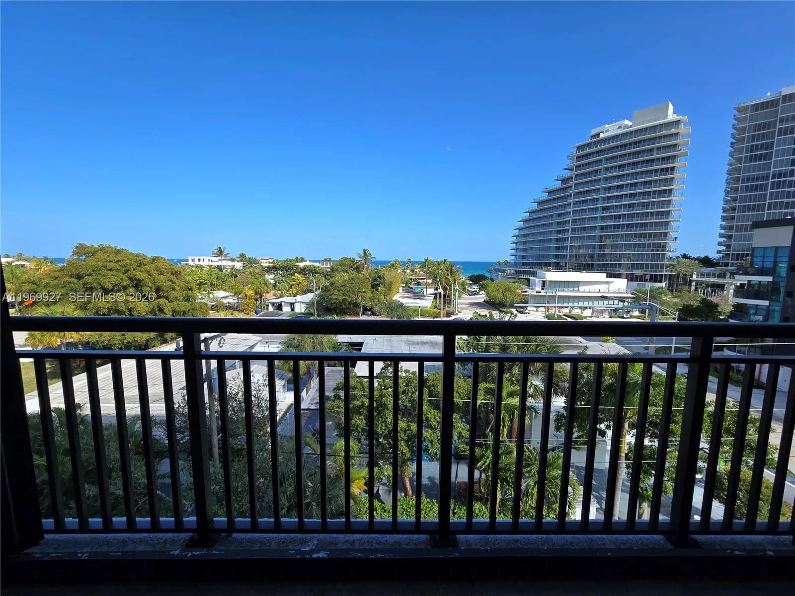 2300 NE 33rd Ave # 606, Fort Lauderdale FL 33305