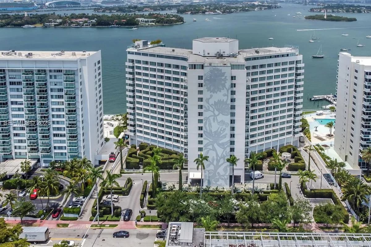 1100 West Ave # 322, Miami Beach FL 33139