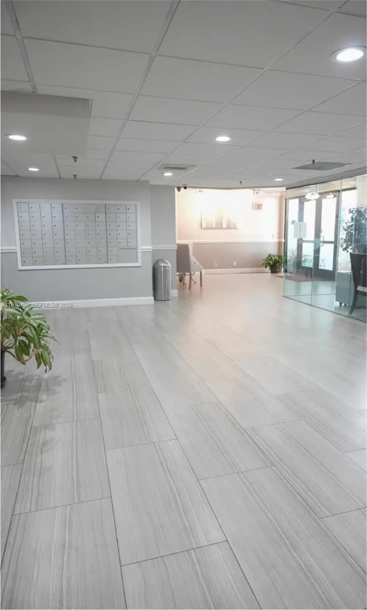 901 Hillcrest Dr # 504, Hollywood FL 33021