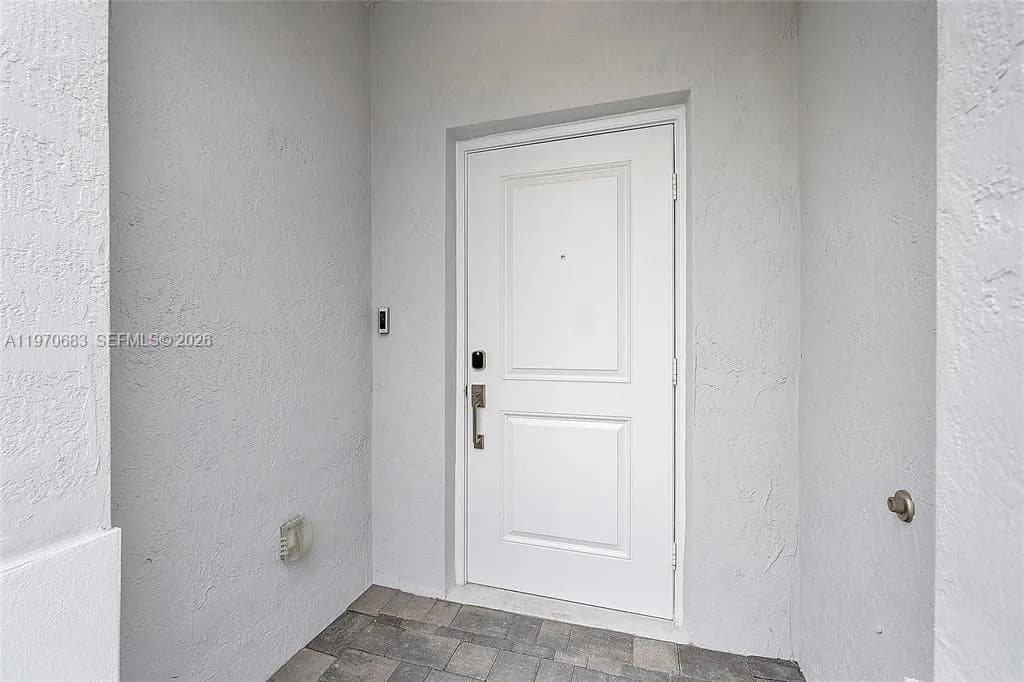 16224 SW 291st St, Homestead FL 33033