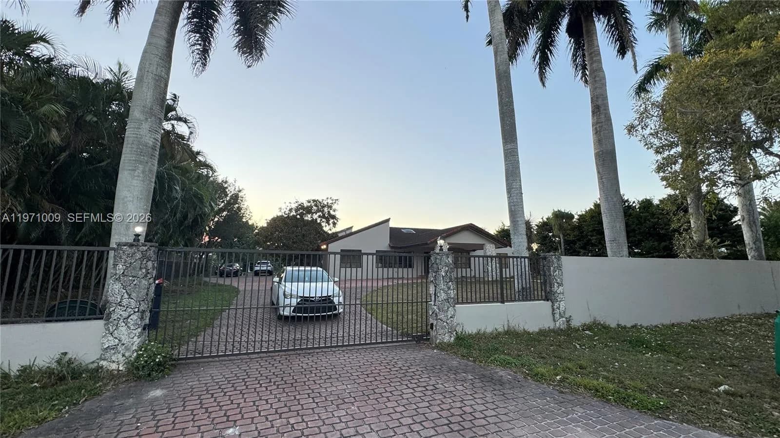 16220 SW 173rd Ave, Unincorporated Dade County FL 33187