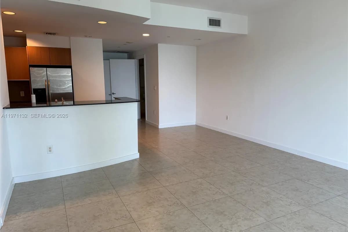 1060 Brickell Ave # 3105, Miami FL 33131