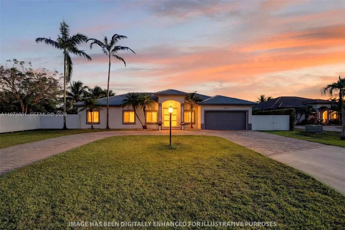 16422 SW 281st St, Homestead FL 33033