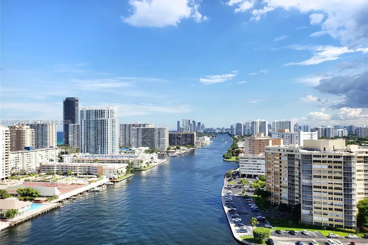 2602 E Hallandale Beach Blvd # R1903, Hallandale Beach FL 33009