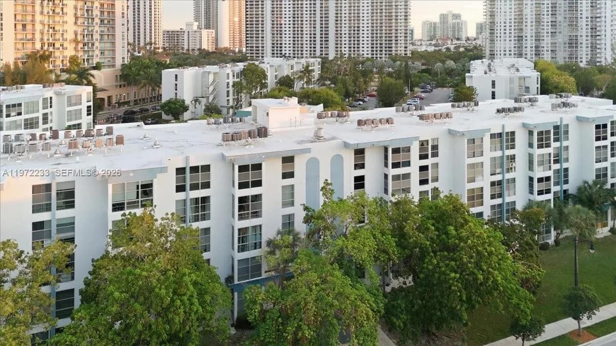 200 177th Dr # 409, Sunny Isles Beach FL 33160