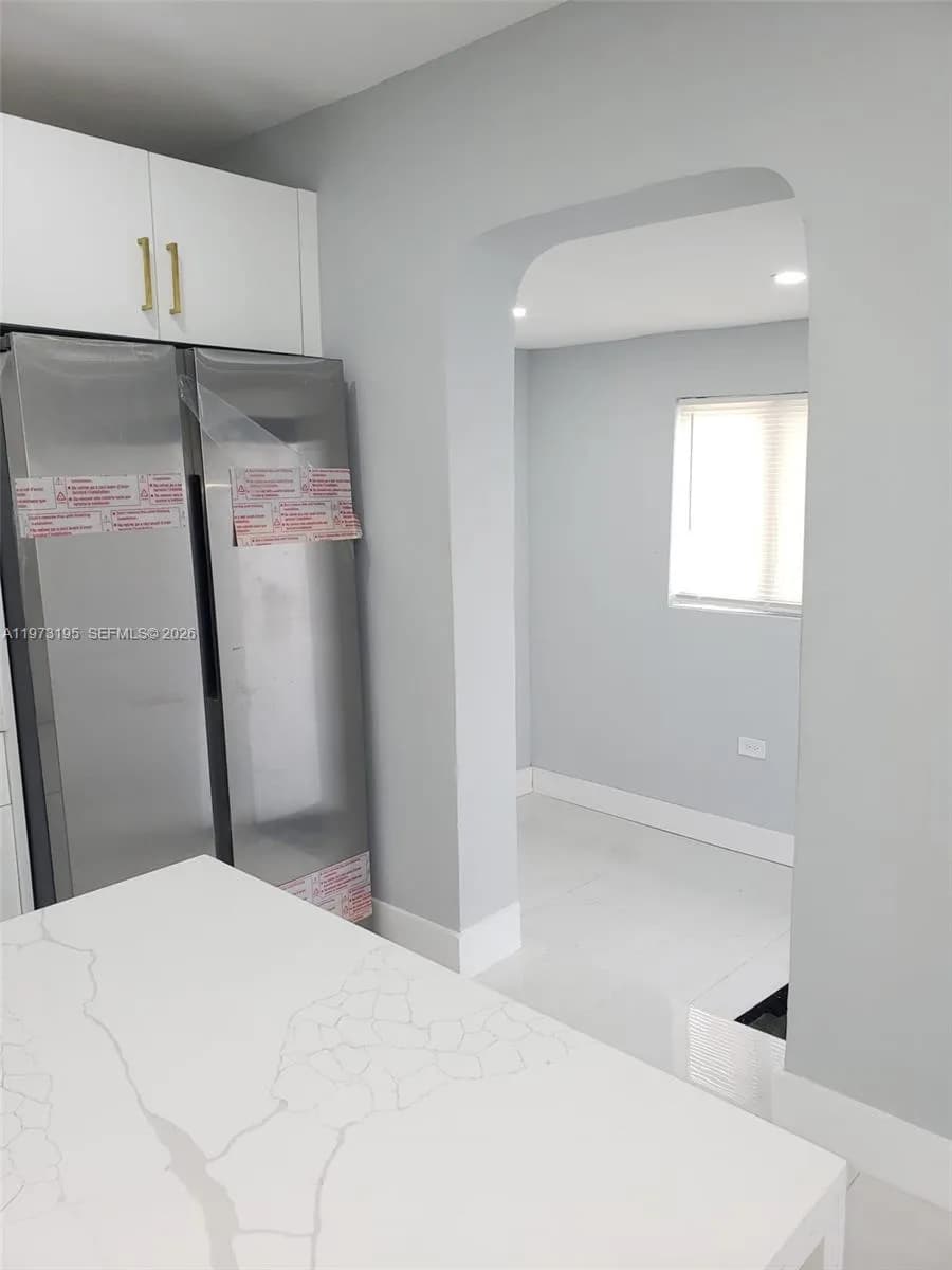 150 NE 169th Ter, North Miami Beach FL 33162