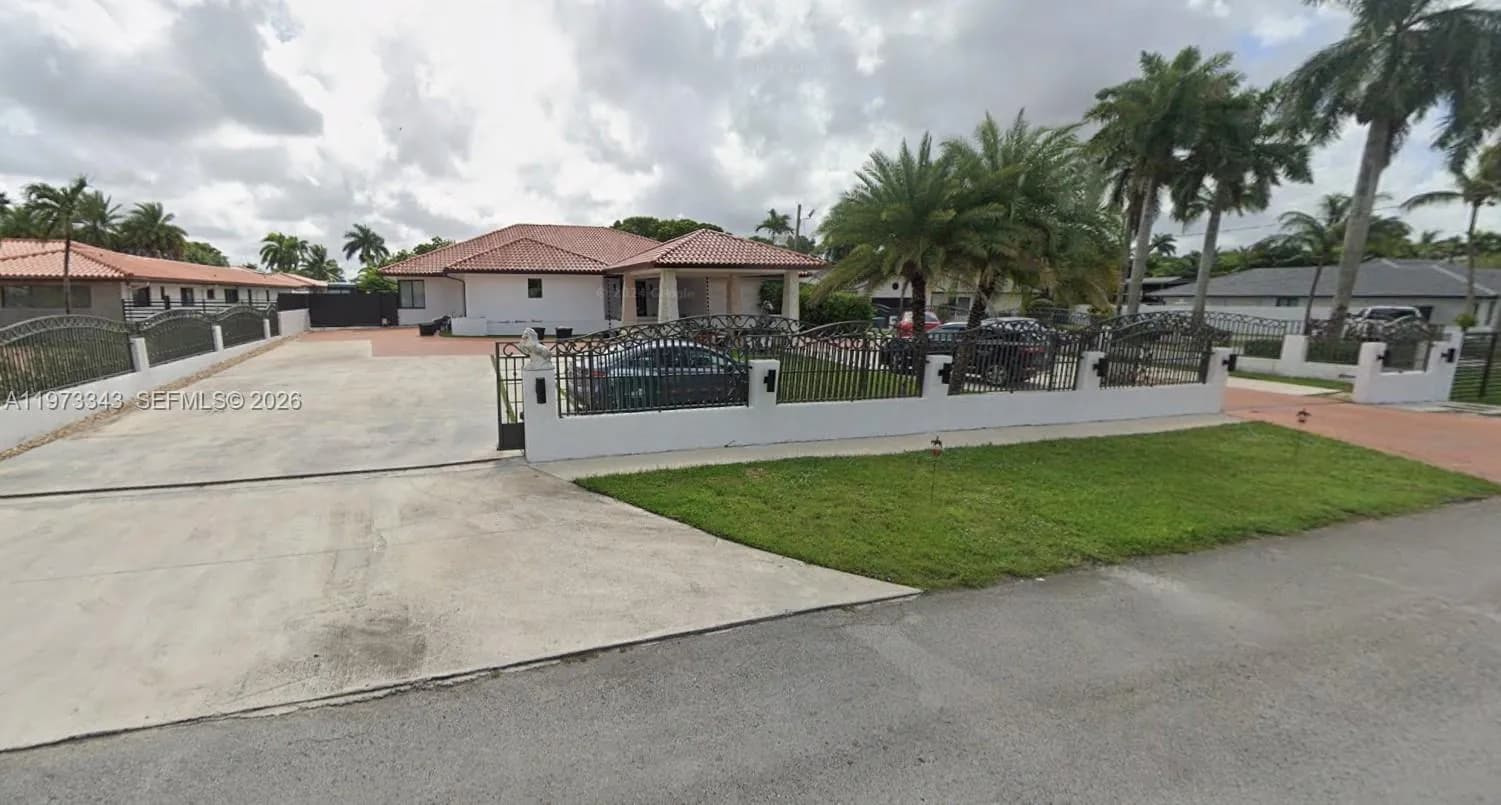 3265 SW 129th Ave, Miami FL 33175