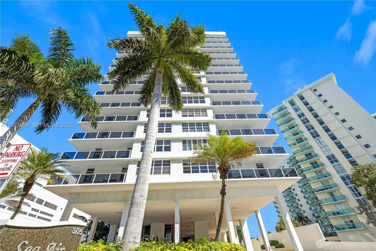 3725 S Ocean Dr # 905, Hollywood FL 33019