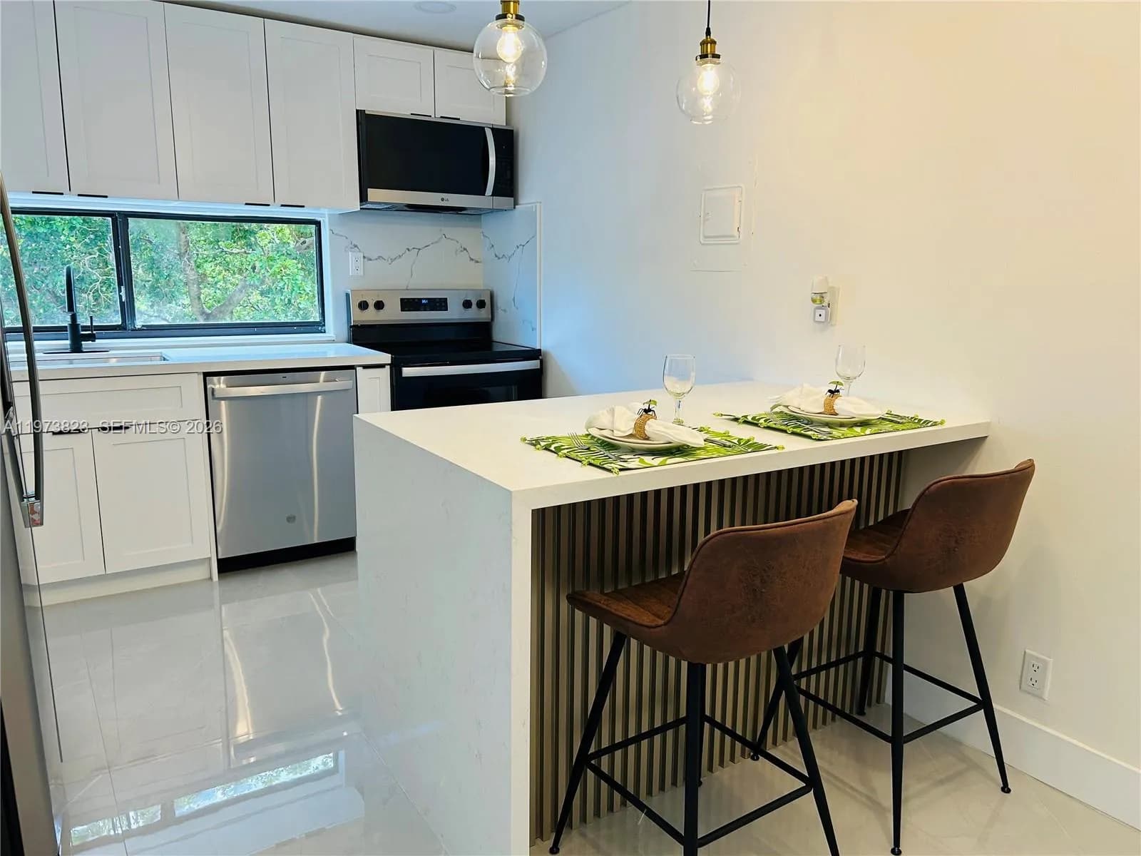 17021 N Bay Rd # 427, Sunny Isles Beach FL 33160