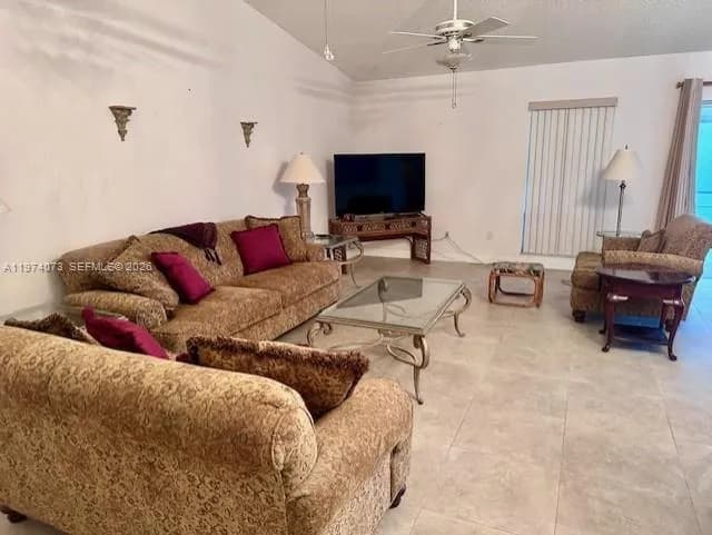 705 SE 25th Ln, Homestead FL 33033