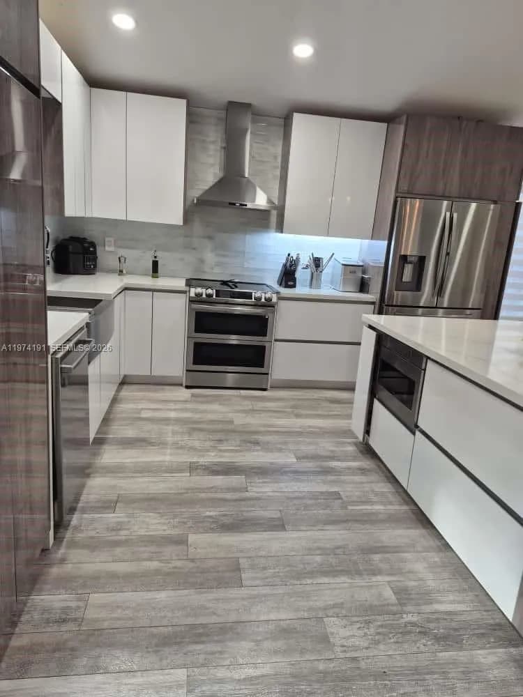 2908 N 36th Ave, Hollywood FL 33021