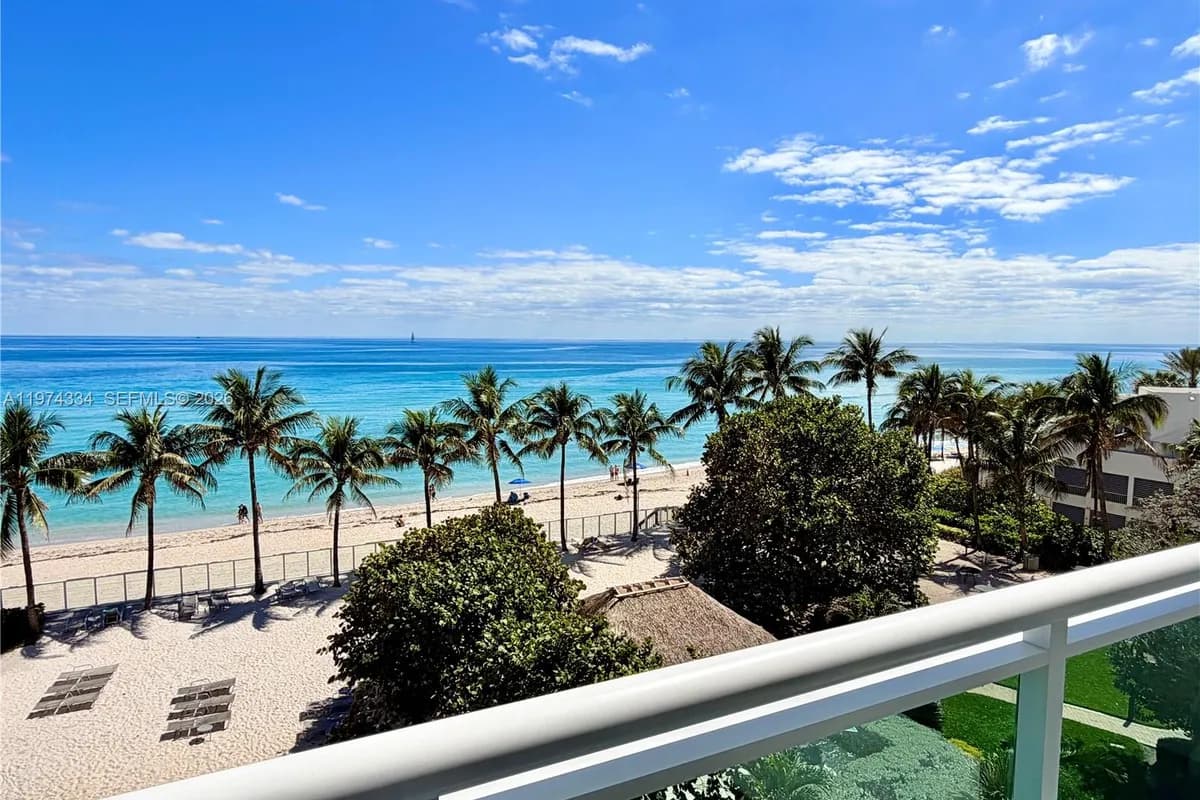 3001 S Ocean Dr # 511, Hollywood FL 33019