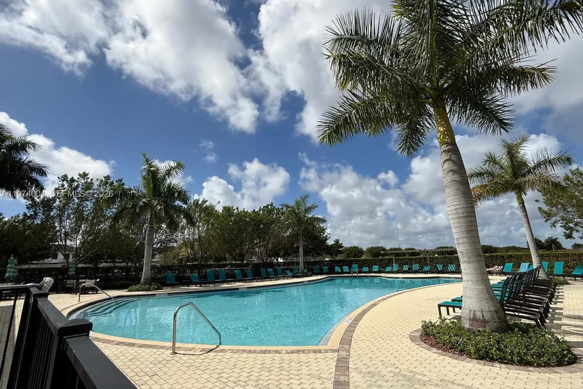 10916 SW 235th Ln, Homestead FL 33032