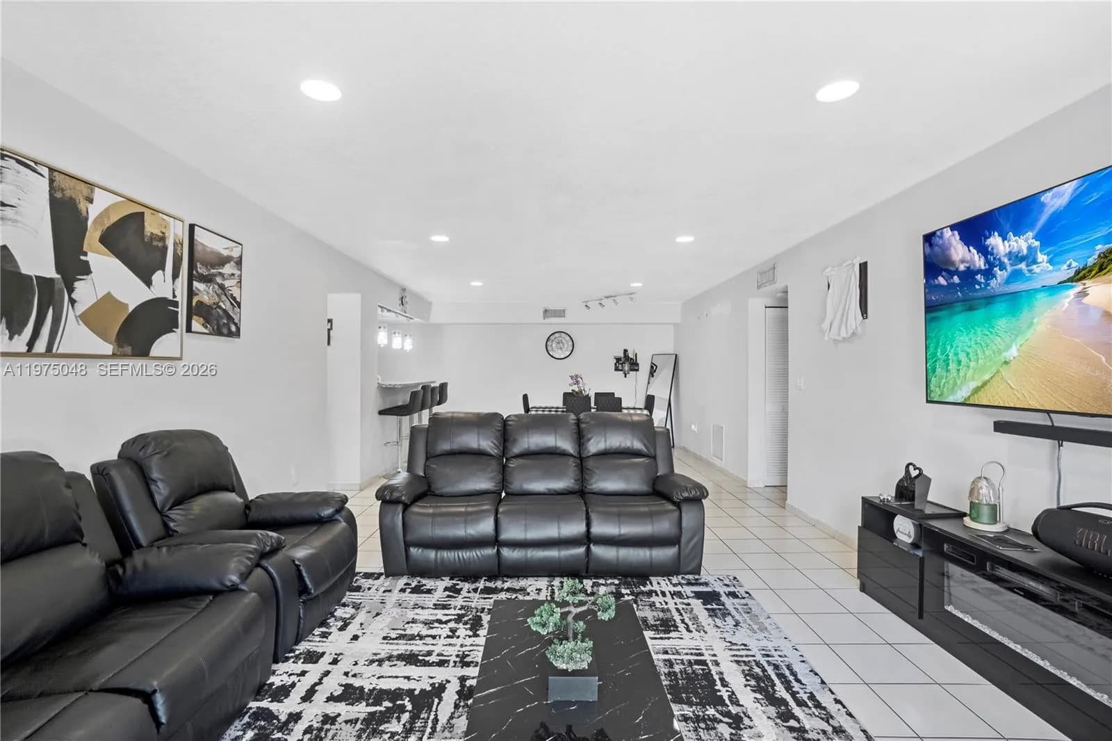 9403 SW 76th St # Y17, Miami FL 33173