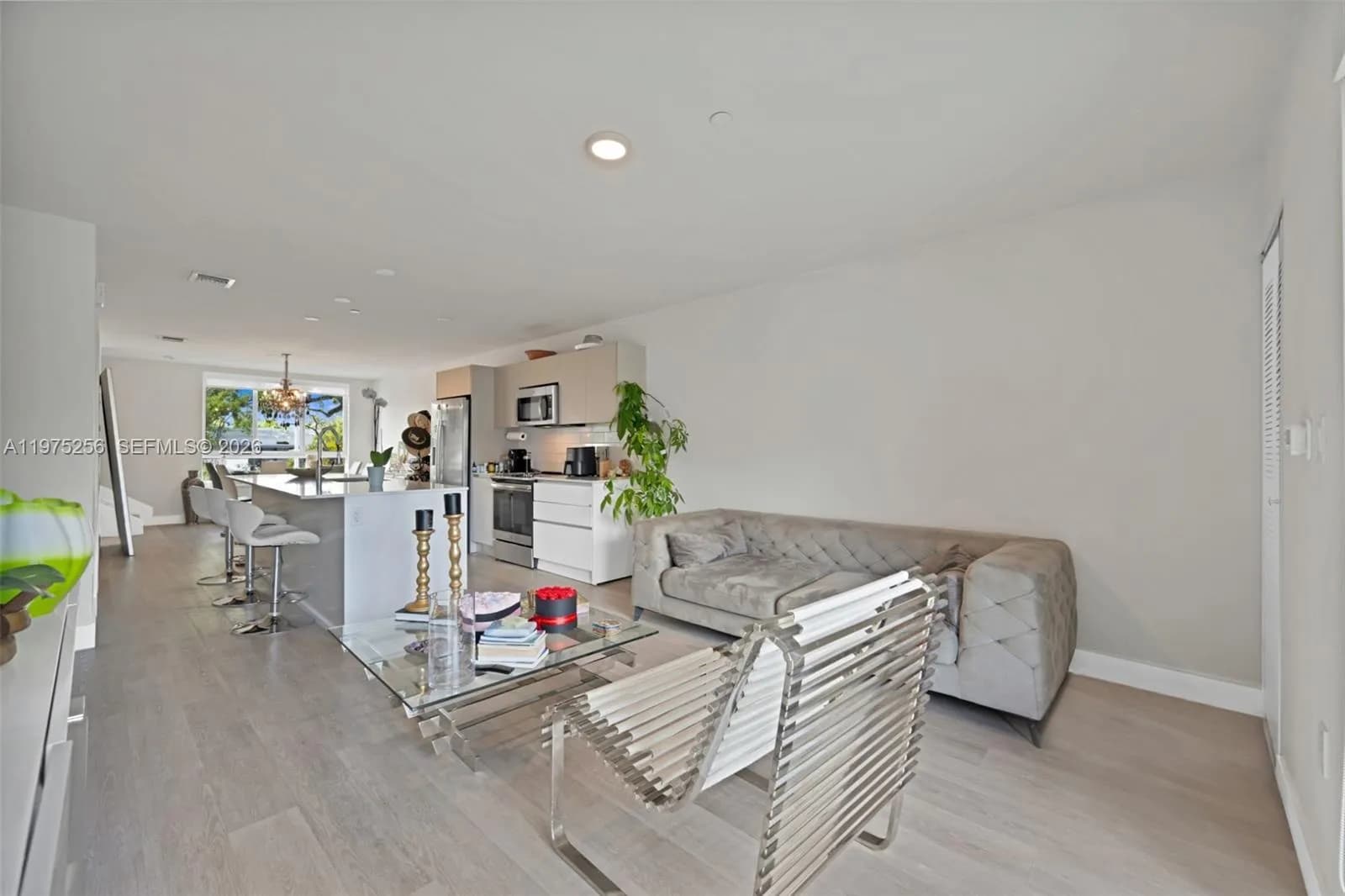 2535 NE 193rd St # 3209, Miami FL 33180