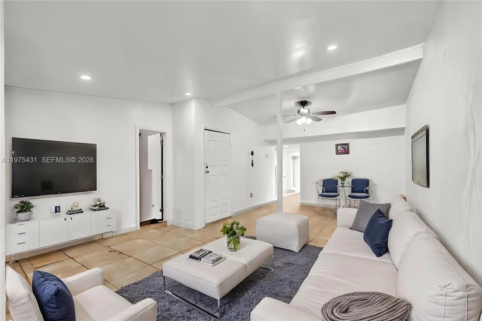 11809 NE 1st Ave, Miami FL 33161