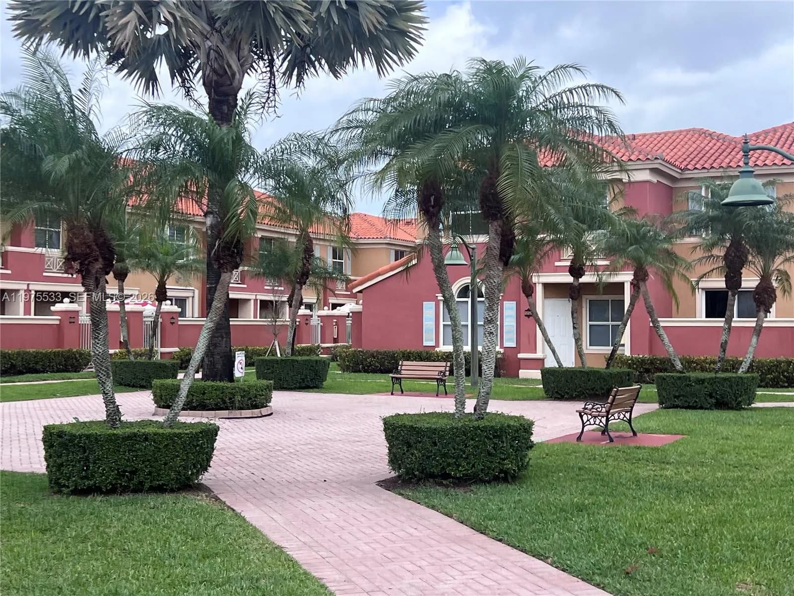 6104 NW 114th Pl # 213, Doral FL 33178