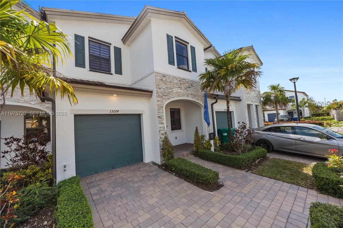 13074 SW 233rd Ter, Homestead FL 33032