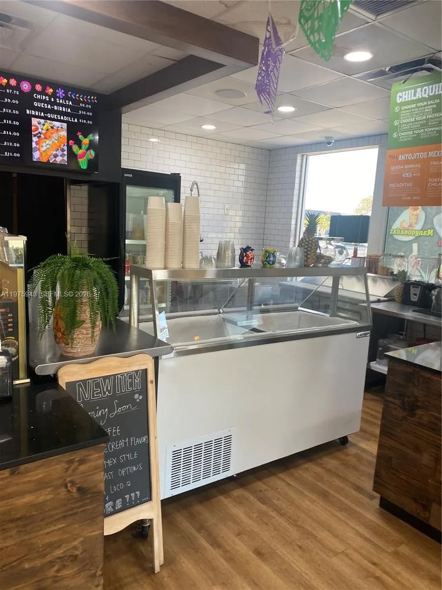 11506 Quail Roost Dr, Miami FL 33157