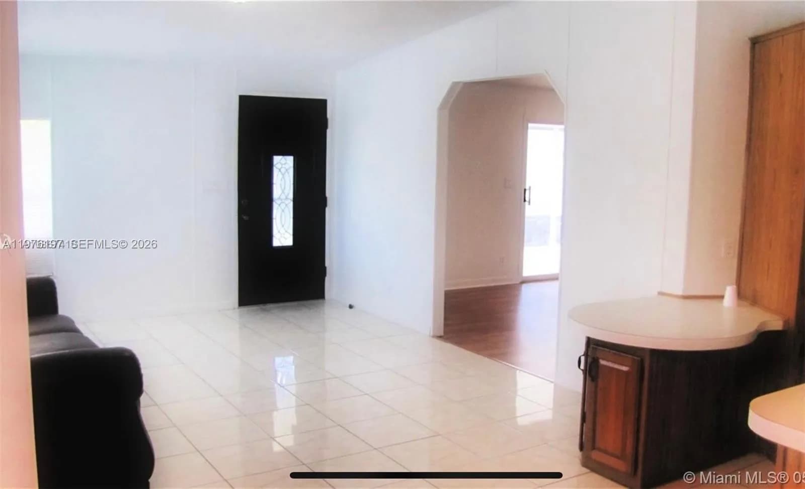 19800 SW 180 ave #320, Miami FL 33187