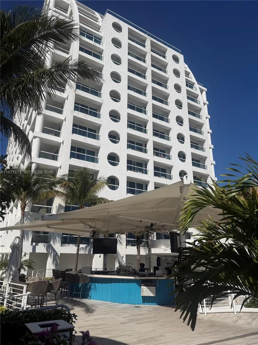 551 N Fort Lauderdale Beach Blvd # R1810, Fort Lauderdale FL 33304