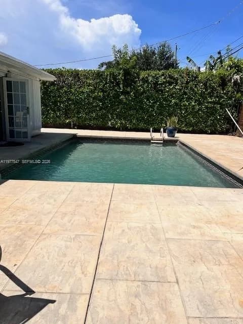 3911 SW 61st Ave, Miami FL 33155