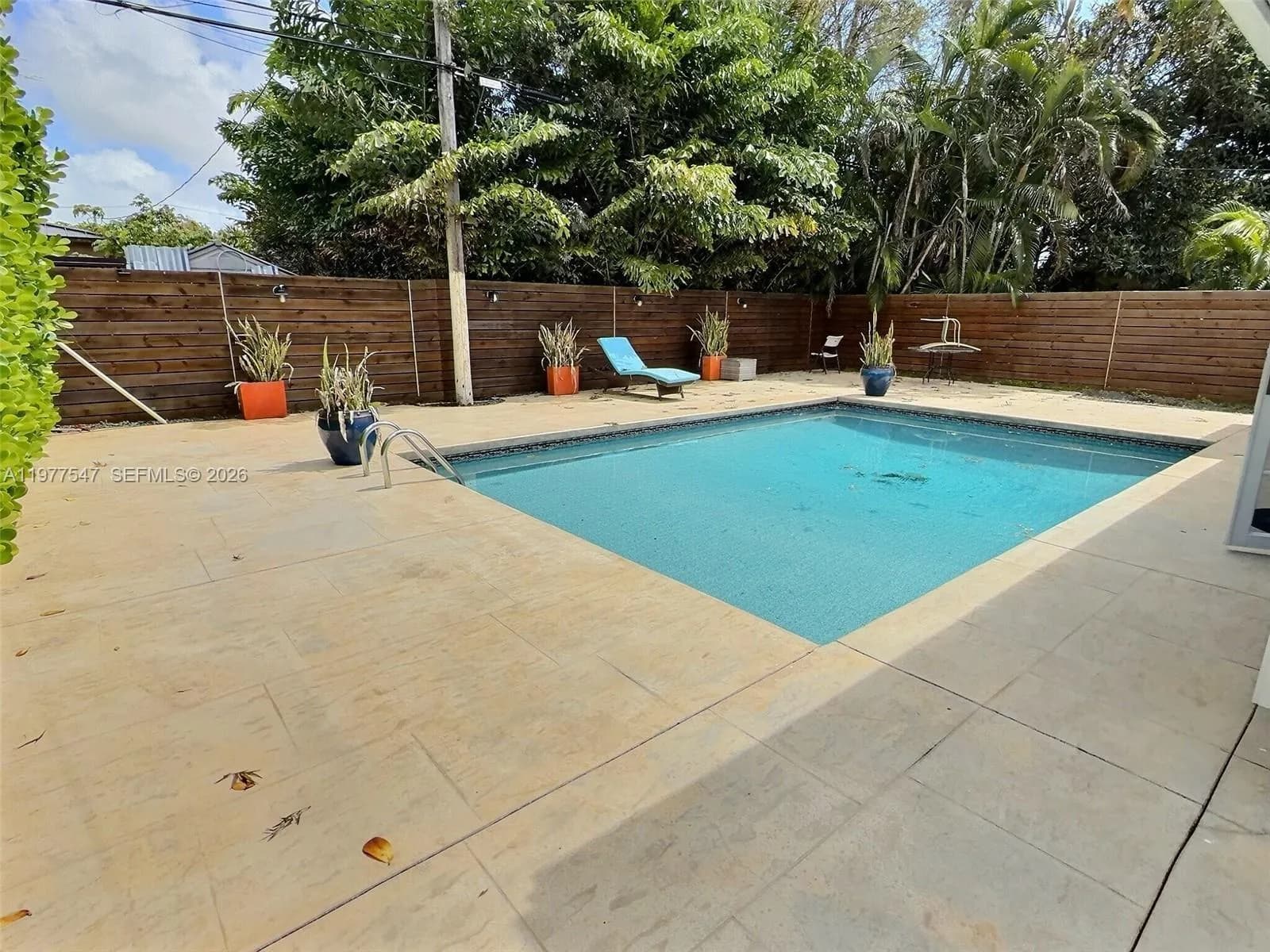 3911 SW 61st Ave, Miami FL 33155