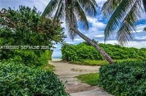 5555 Collins Ave # 15W, Miami Beach FL 33140